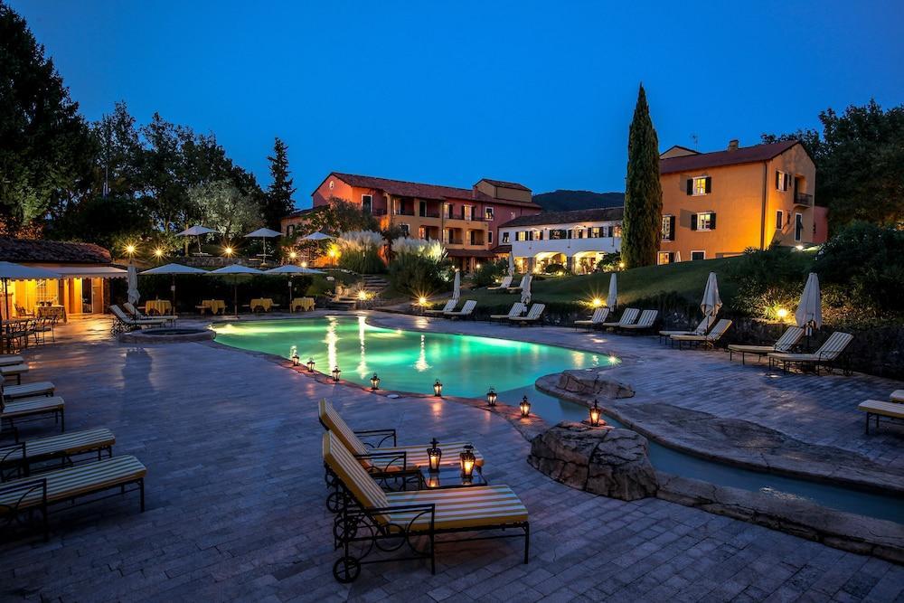 La Meridiana Reiais & Chateaux Garlenda Buitenkant foto